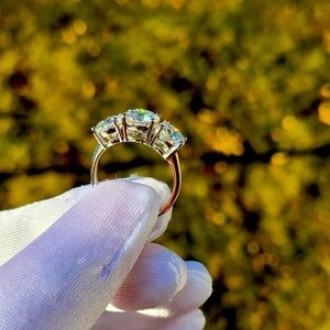 Solid 14k gold 3.5ct moissanite ring